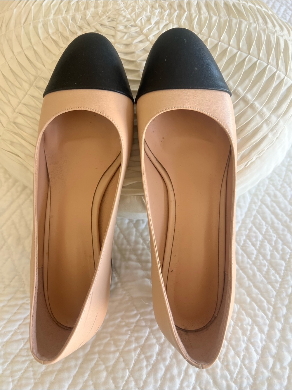 Nude & Black Cap Toe Block Heel Pumps – Two-Tone Closed Toe Heels